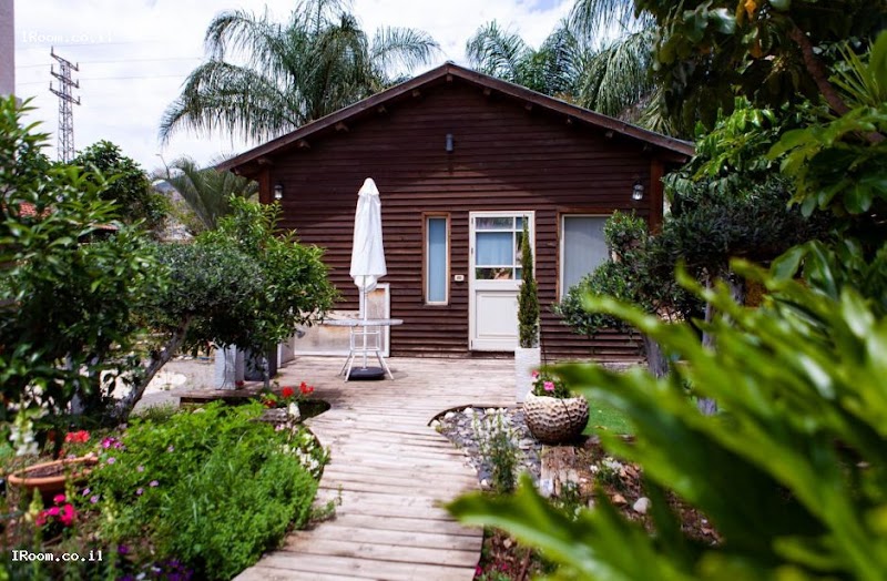 S.A.N SUITES - שזור