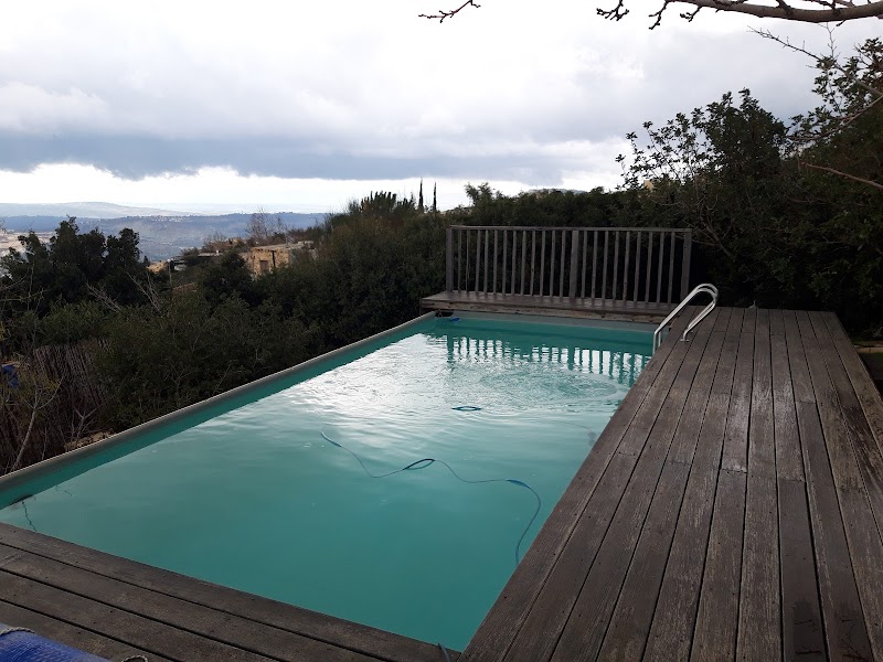 בין השמשות - לבון