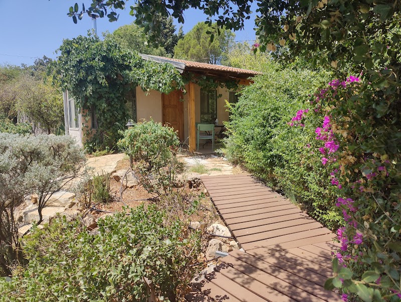 גן ורדים - אמירים