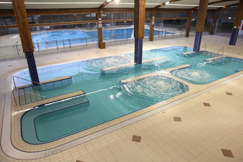 חמי געש מרחצאות ואירוח - געש