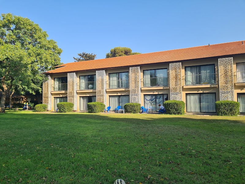 מלון שפיים - שפיים