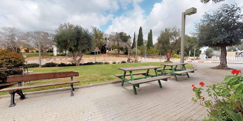 גני דורות - דורות