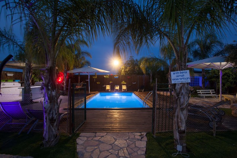 וילה שקיעות אדומות - תלמים