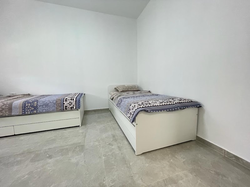 יחידת אירוח לנדאו - ספיר