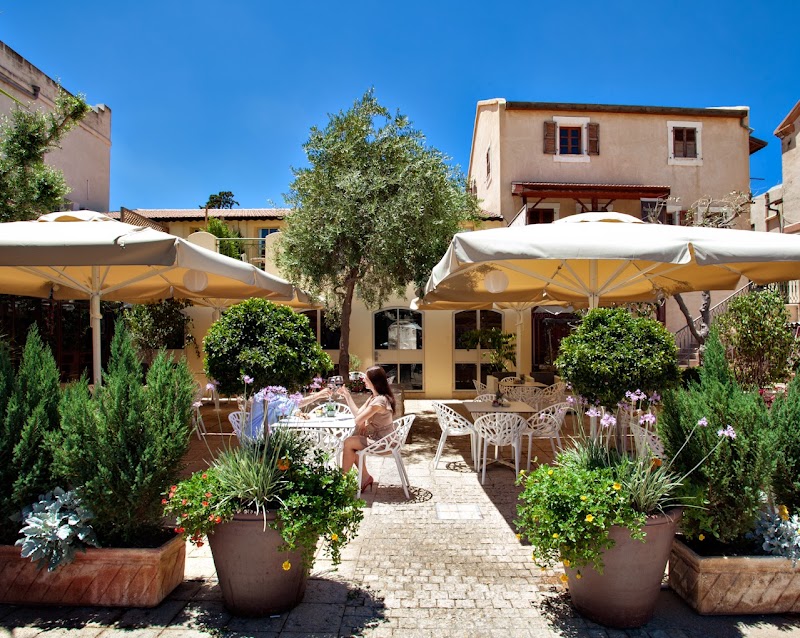 מלון בוטיק טמפלרס - חיפה