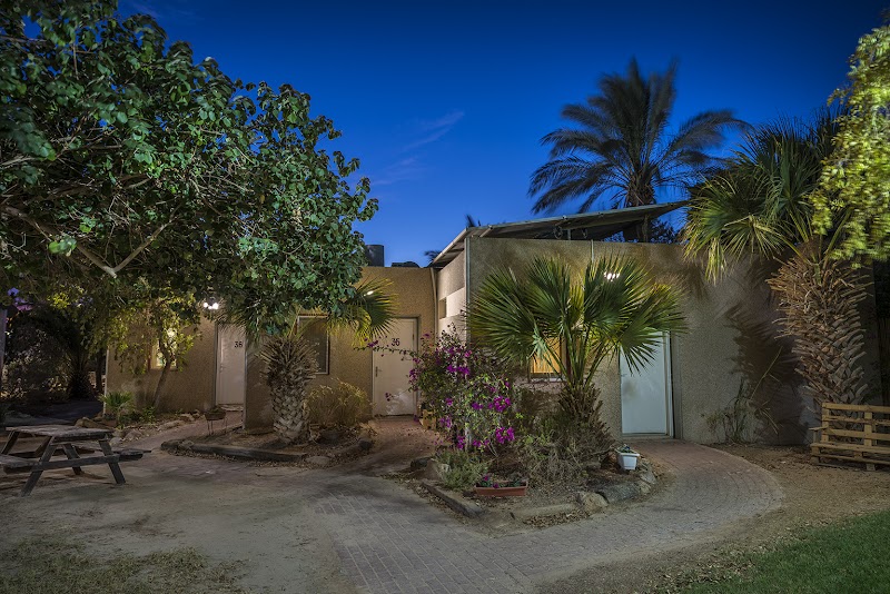 מעיין במדבר - יהל