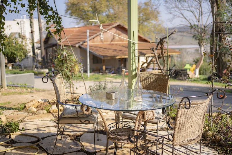 פינה לטעינה - אמציה