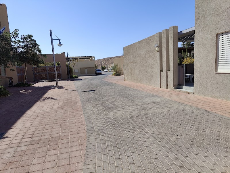 פינה קטנה בערבה - באר אורה