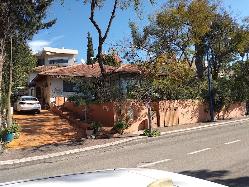 Barud - accommodation in a rural atmosphere - גדרה