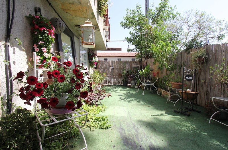 Like Home Gedera | לייק הום גדרה - גדרה
