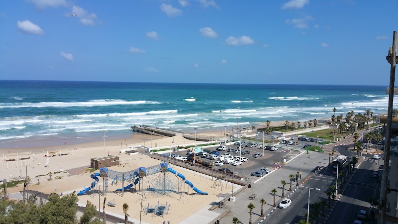 מלון חופים - בת ים