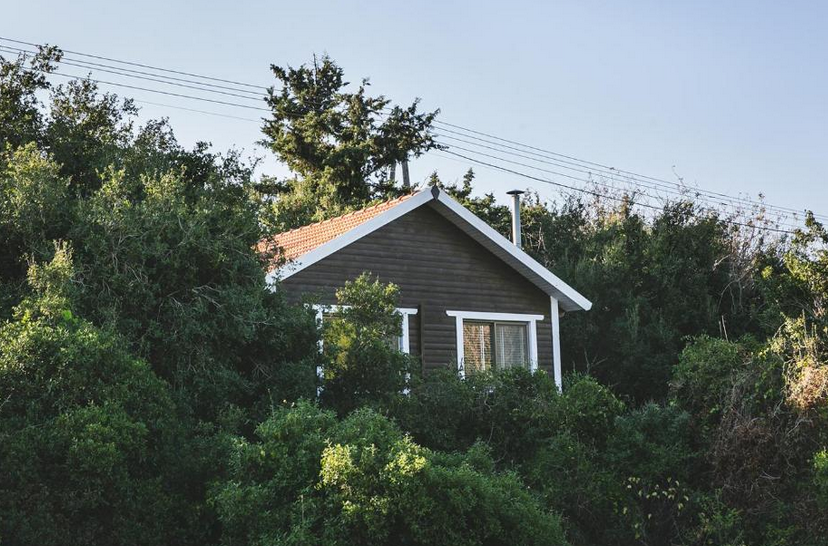 צימר לגור בחורש מכמנים